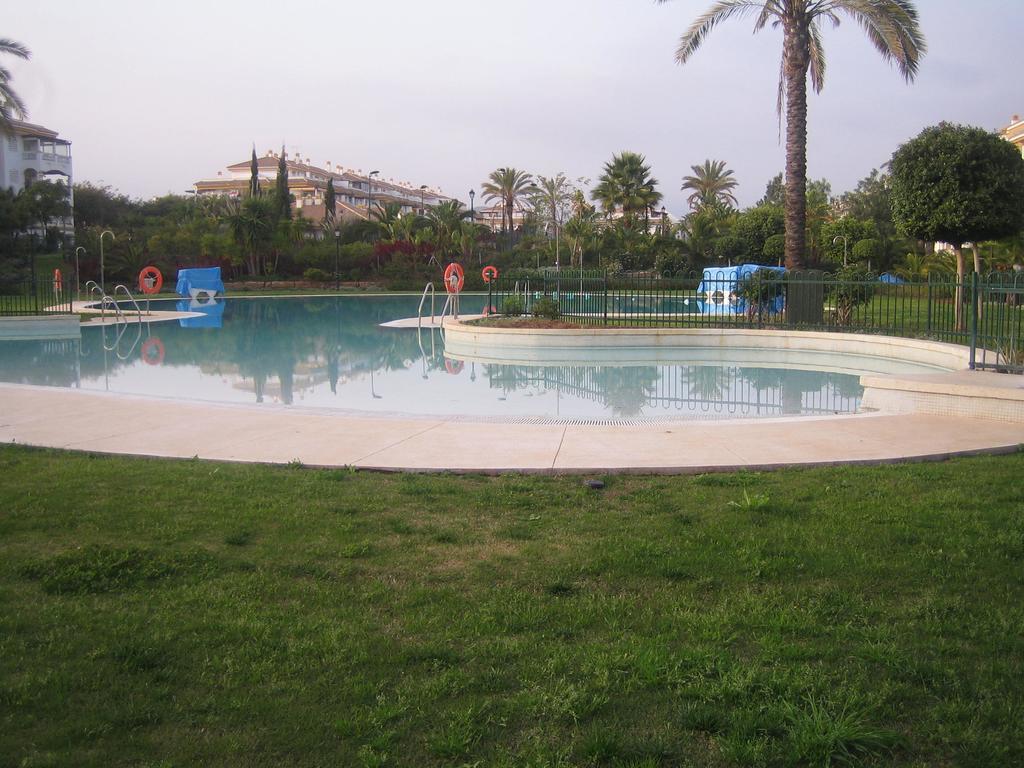شقة Atico Marbella Puerto Banus المظهر الخارجي الصورة